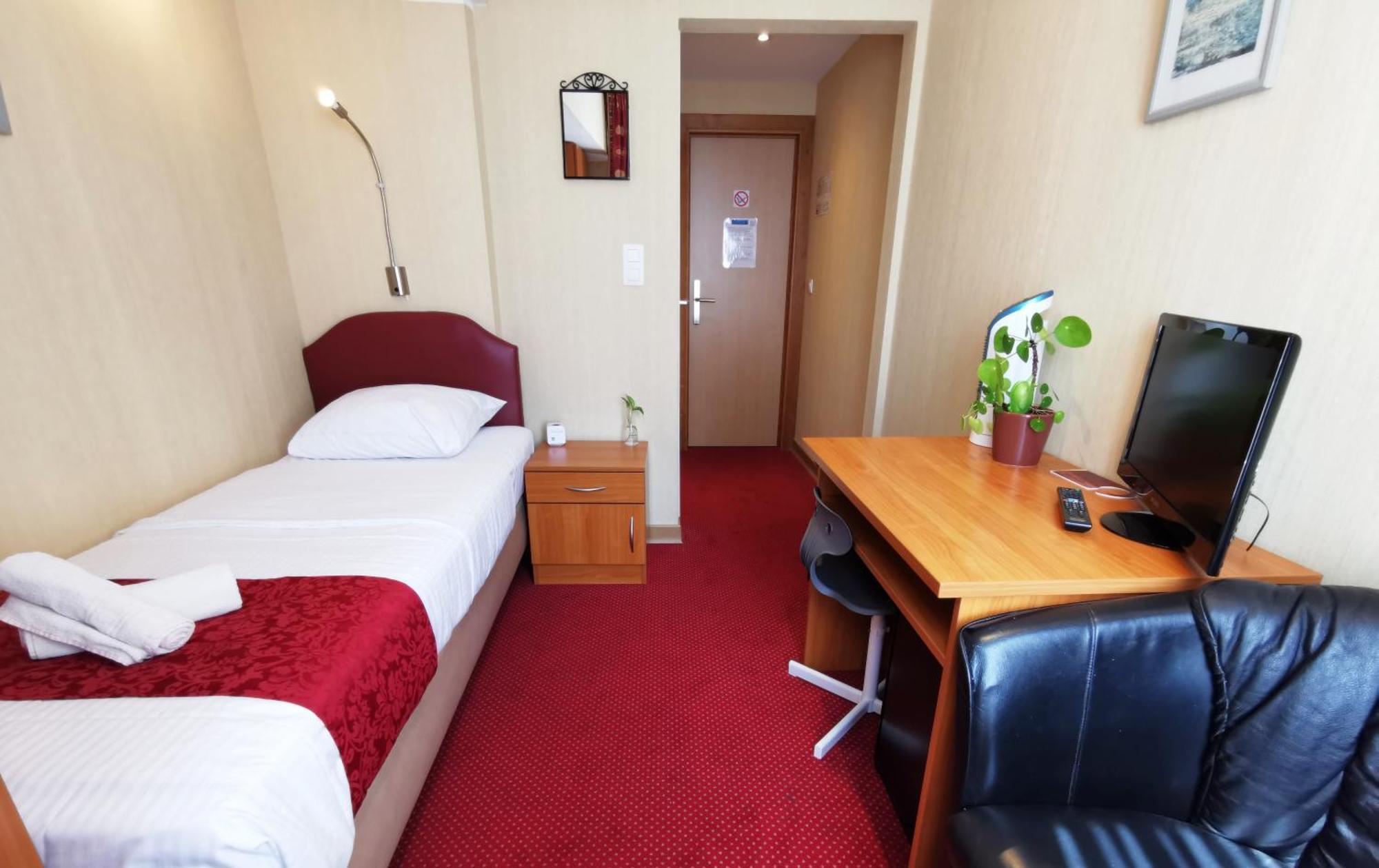 Hotel Cardiff Oostende Rom bilde